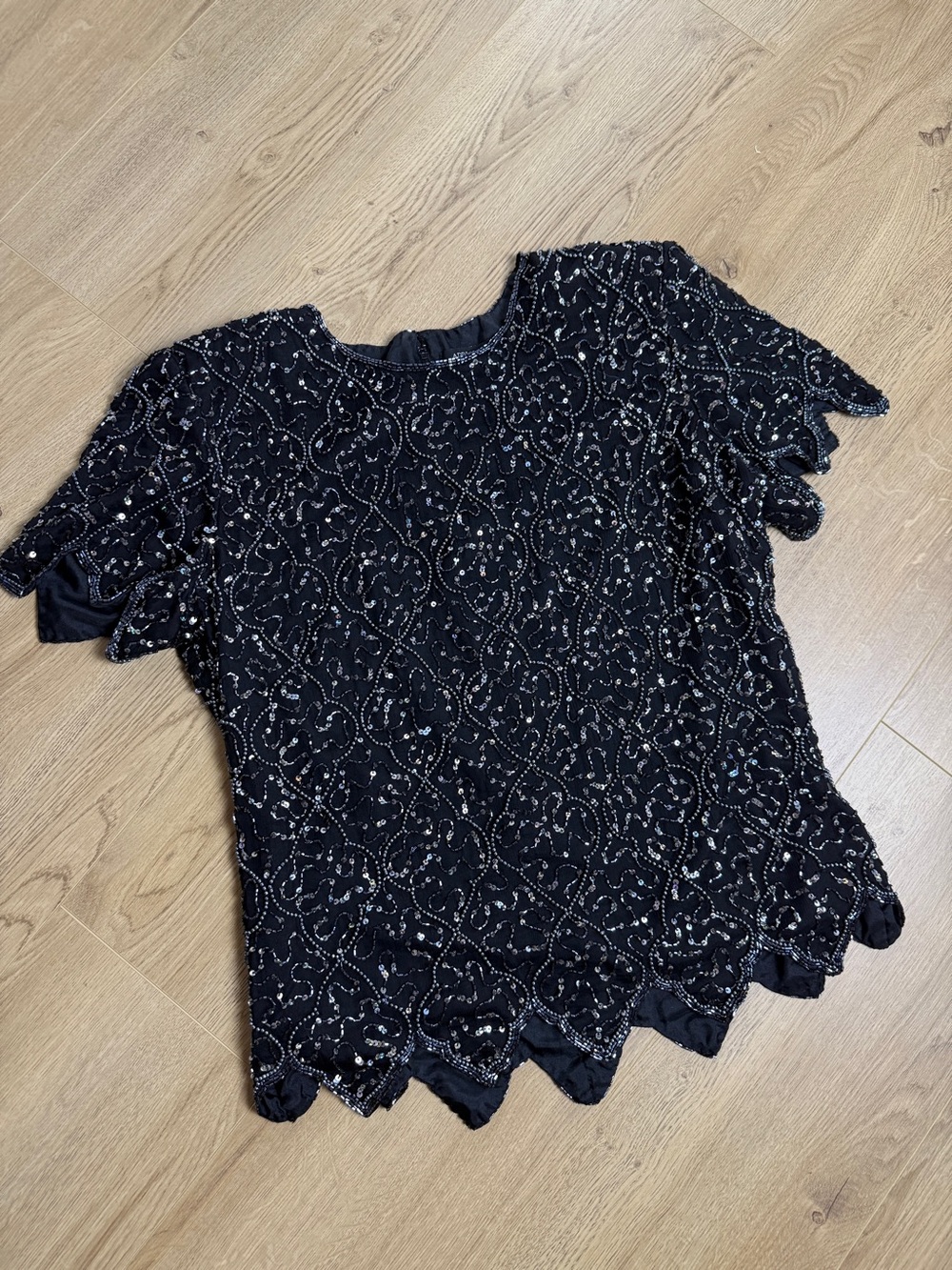 Vintage Adrianna Papell Boutique beaded silk top padded shoulders size L